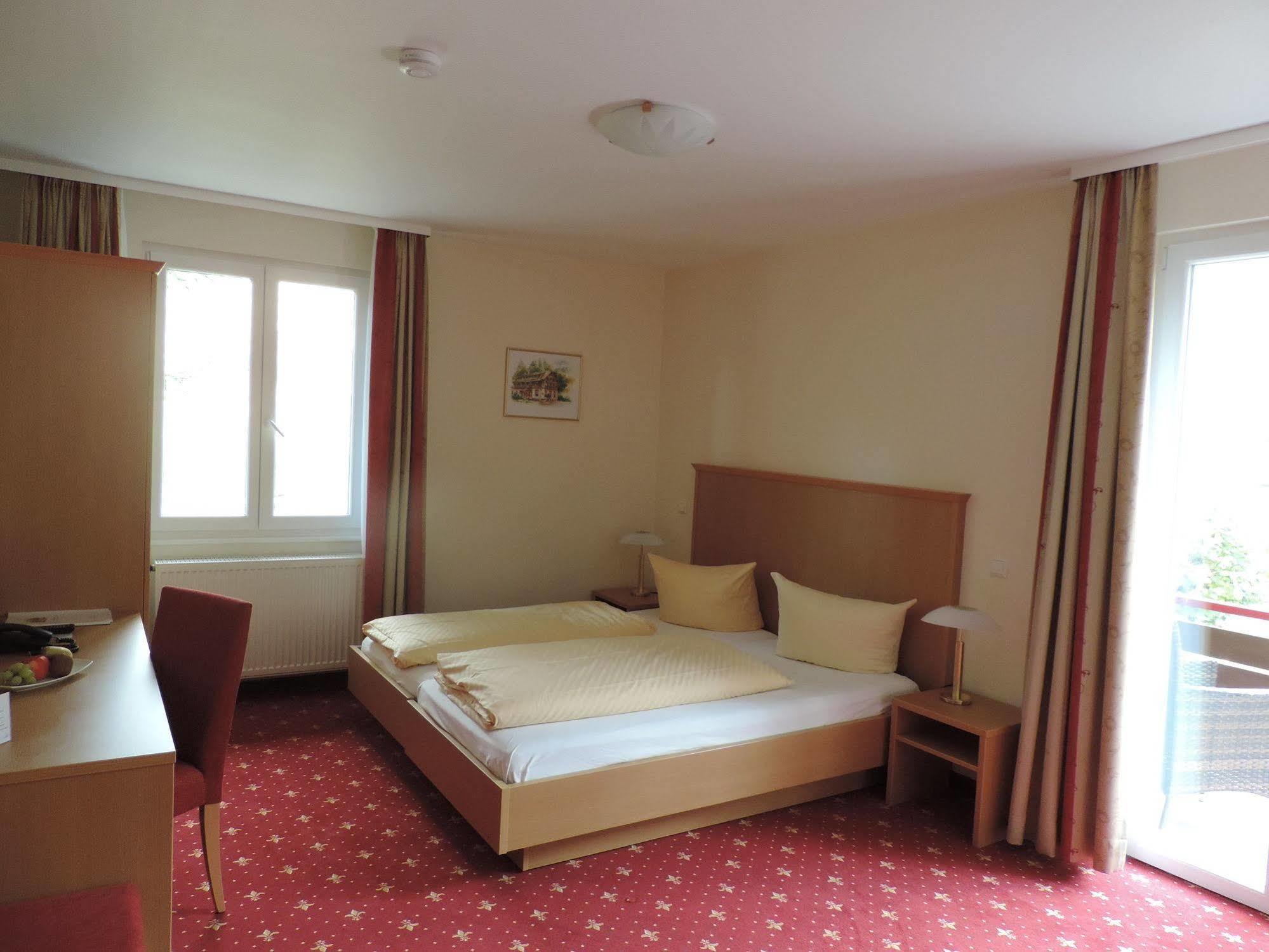 Waldhotel Forellenhof Baden-Baden Extérieur photo